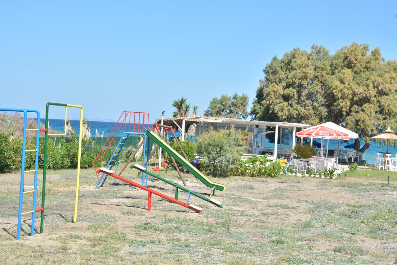 Costa Angela Seaside Resort Exteriér fotografie